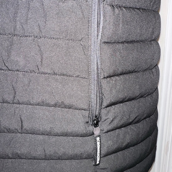 BCBG MAXAZRIA Quilted Black Winter Jacket Size M - Picture 6 of 9